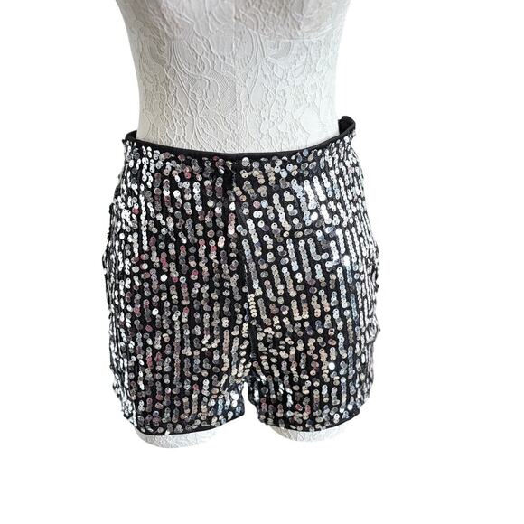 Sequin Black Silver Party Shorts Large Holiday Maximalist Dopamime - Picture 2 of 7